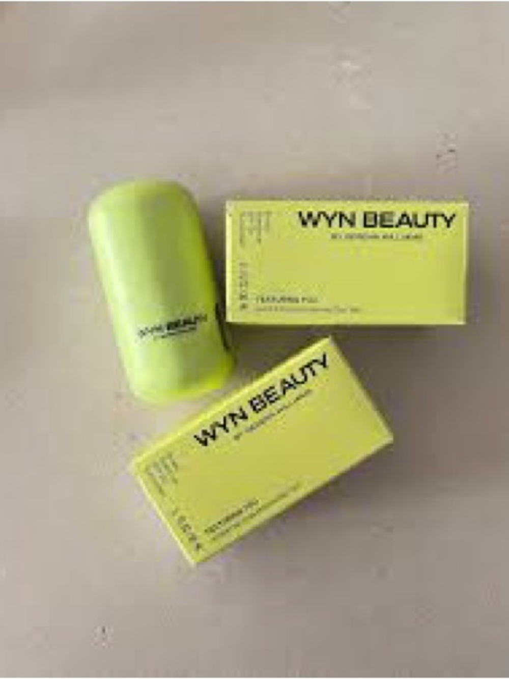 Wyn Beauty Hydrating Skin Enhancing Tint SPF 30 Color 255 by Serena Williams - Picture 2 of 6